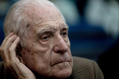 Reynaldo Bignone, en una imagen del 2013.-/ AP / NATACHA PISARENKO