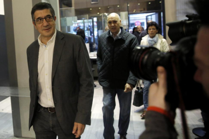 Patxi López, en la sede del PSOE en Ferraz, el pasado 23 de octubre.-JOSE LUIS ROCA