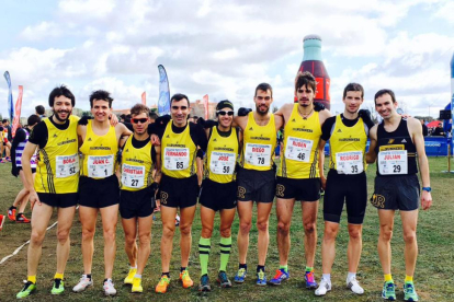 Componentes del equipo senior masculino del Solorunners Burgos Evolución que logró el oro por escuadras-ECB