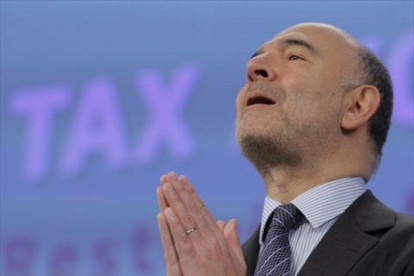 Pierre Moscovici, comisario de Asuntos Economómicos de la UE.-EFE / OLIVIER HOSLET