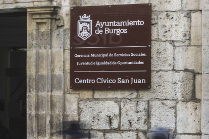 Sede de la Gerencia de Servicios Sociales en el Centro Cívico de San Juan . TOMÁS ALONSO