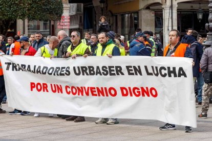 Protesta de los trabajadores de Urbaser. SANTI OTERO