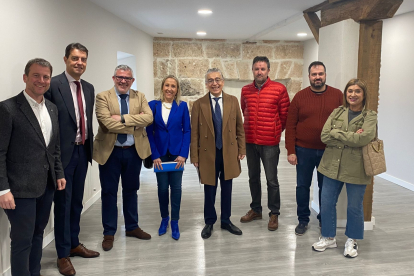 Los representantes de la Junta han visitado las obras del nuevo edificio de usos múltiples de Lerma