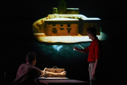 Un momento del montaje teatral 'El mar'. DAVID RUANO / TNC