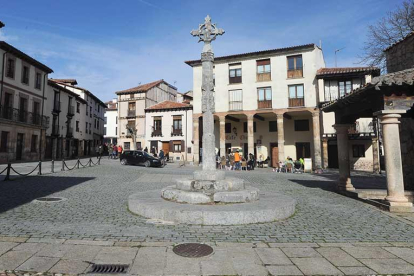 Covarrubias es uno de los destinos turísticos más populares de Burgos.