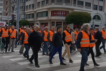 Los manifestantes en el centro de Burgos