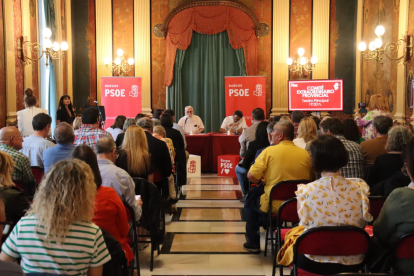 Imagen del comité provincial del PSOE.