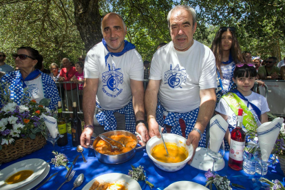 Una treintena de peñas participaron en el Buen Yantar.