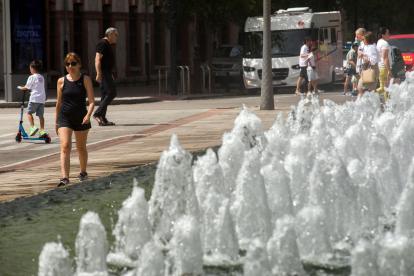 Las imágenes que deja la ola de calor en Burgos.