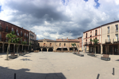 Imagen de la plaza de Salas de los Infantes.