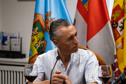 Miguel Ángel Gayubo seguirá presidiendo la Ruta del ,Vino Ribera del Duero