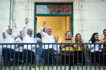 Homenaje de Burgos a los supercampeones de rugby