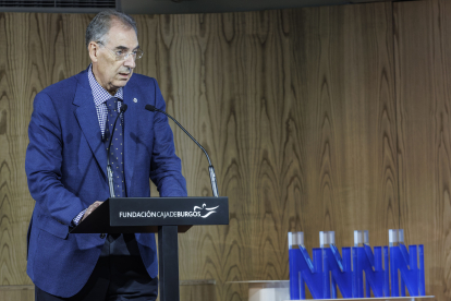 Miguel Ángel Benavente, durante su intervención en los Premios FAE Innovación que la patronal entrega junto a Fundación Caja de Burgos