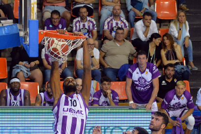 Gran triunfo del Grupo Ureta Tizona en su primer partido.