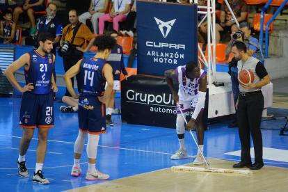 Gran triunfo del Grupo Ureta Tizona en su primer partido.