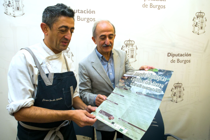 Nacho Rojo y Ramiro Ibáñez presentan las Jornadas Micológicas de Canicosa.