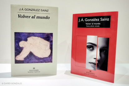 Imagen de las ediciones de 'Volver al mundo': a la izquierda, la original de 2003, y a la derecha, la revisada y publicada en 2003 en la colección Compactos de Anagrama.