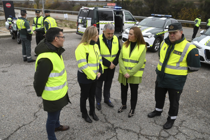 La delegada del Gobierno en Castilla y León, Virginia Barcones, presenta la campaña especial de control de la Dirección General del Tráfico sobre el consumo de alcohol y drogas al volante