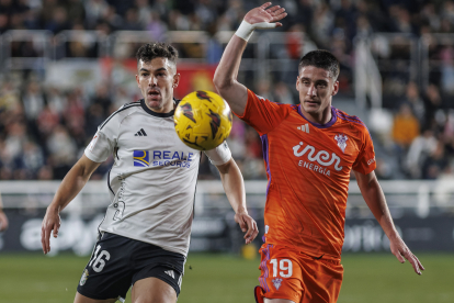 Imagen del partido entre el Burgos CF y el Albacete.