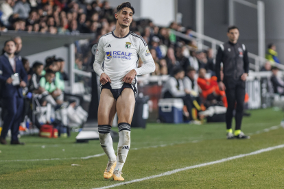 Imagen del partido entre el Burgos CF y el Albacete.