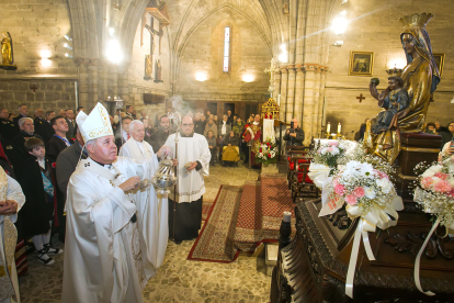 Misa de Las Candelas y entrega del Tito de Oro.