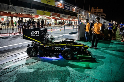 Uno de los monoplazas de la Formula Student Spain, en el circuito de Montmeló.