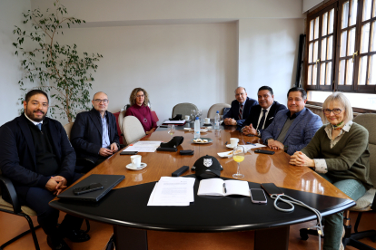 Imagen de la visita de la delegación de la Universidad Nuevo León.