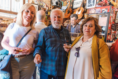 Celebración del 111 aniversario del Patillas, el bar de Burgos por antonomasia.
