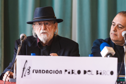 Pablo del Barco durante la presentación de uno de sus sueños: la Fundación que buscar reivindicara los artistas ignorados para evitar que sean olvidados.