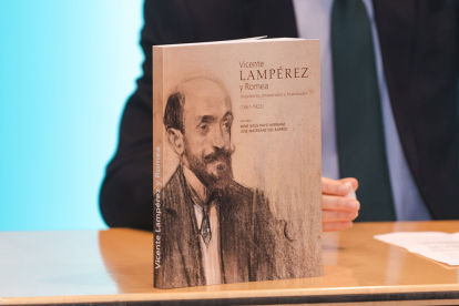 Ejemplar del libro monográfico sobre Vicente Lampérez.