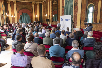 La escuela de alcaldes reunió a 130 ediles populares de la provincia