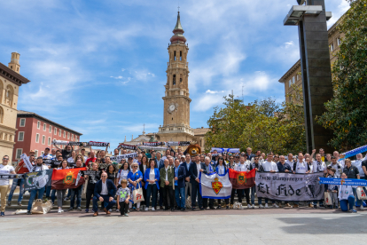 Hermanamiento entre las peñas del Burgos Cf y el Real Zaragoza.