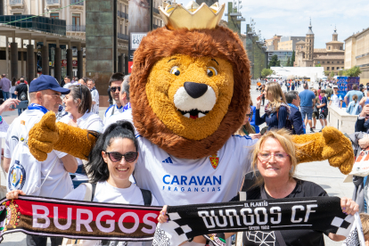 Imagen del hermanamiento entre el Burgos CF y el Real Zaragoza.