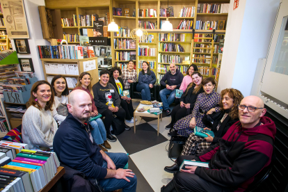 El club Minerva de la librería de Santiago Rodríguez