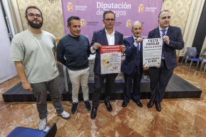 Presentación de la Final del II Campeonato Provincial de Tortilla de Patatas de Burgos que se celebrará en Canicosa.