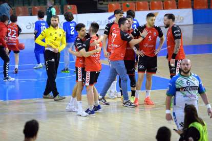 Imagen del partido del UBU San Pablo Burgos y el Valinox.