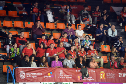 Imagen del partido del UBU San Pablo Burgos y el Valinox.