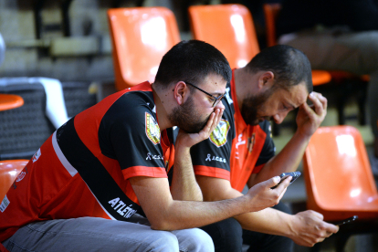 Imagen del partido del UBU San Pablo Burgos y el Valinox.