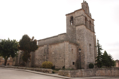 Imagen de la iglesia de Albillos.