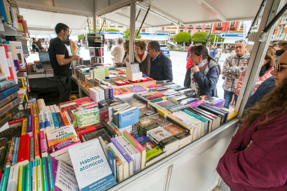 Las librerías participantes atienden las peticiones de los lectores