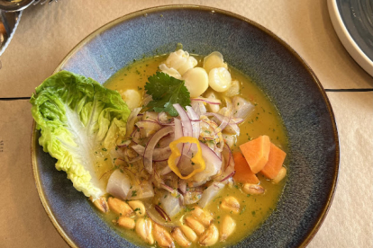 El ceviche es el plato estrella del menú