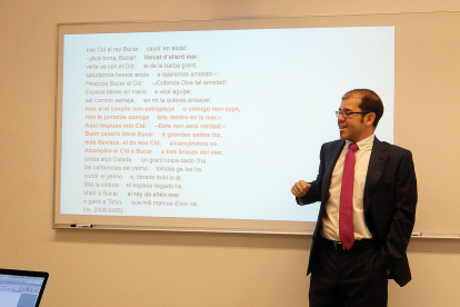 Alfonso Boix, durante una ponencia en la Universitat Pompeu Fabra (Barcelona) en 2016.