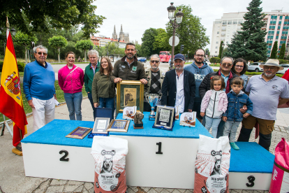 Monográfica 2024 del Club Español de Amigos del Perro Perdiguero de Burgos.