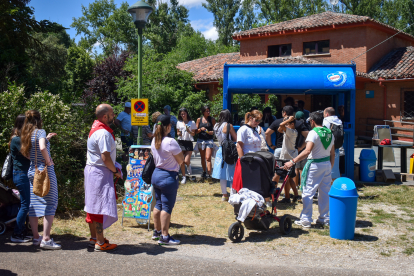 Celebración del Día de las Peñas en Fuentes Blancas