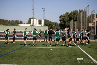 La plantilla durante un entrenamiento de pretemporada.