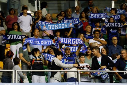 Imagen de público en el Coliseum.