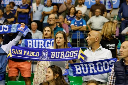 Imagen de público en el Coliseum.