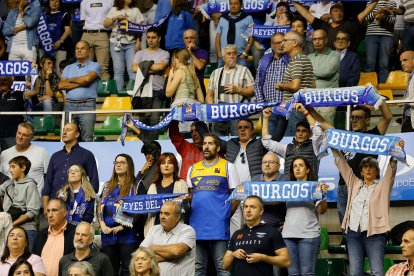 Imagen de público en el Coliseum.