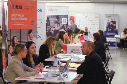 Inauguración de la tercera edición de la Feria de Empleo Burgos Emplea 2024