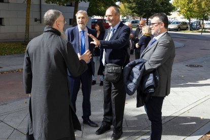 Un acto de homenaje a uno de los 'padres' de la universidad burgalesa.